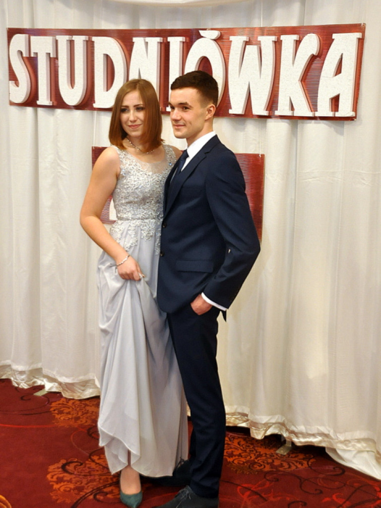 Studniówka I Liceum Ogólnokształcącego im. ONZ (FOTO, VIDEO)