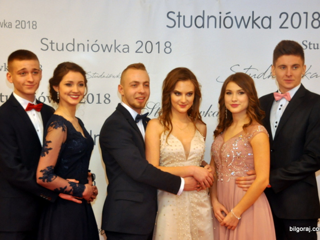 Studniówka I Liceum Ogólnokształcącego im. ONZ (FOTO, VIDEO)