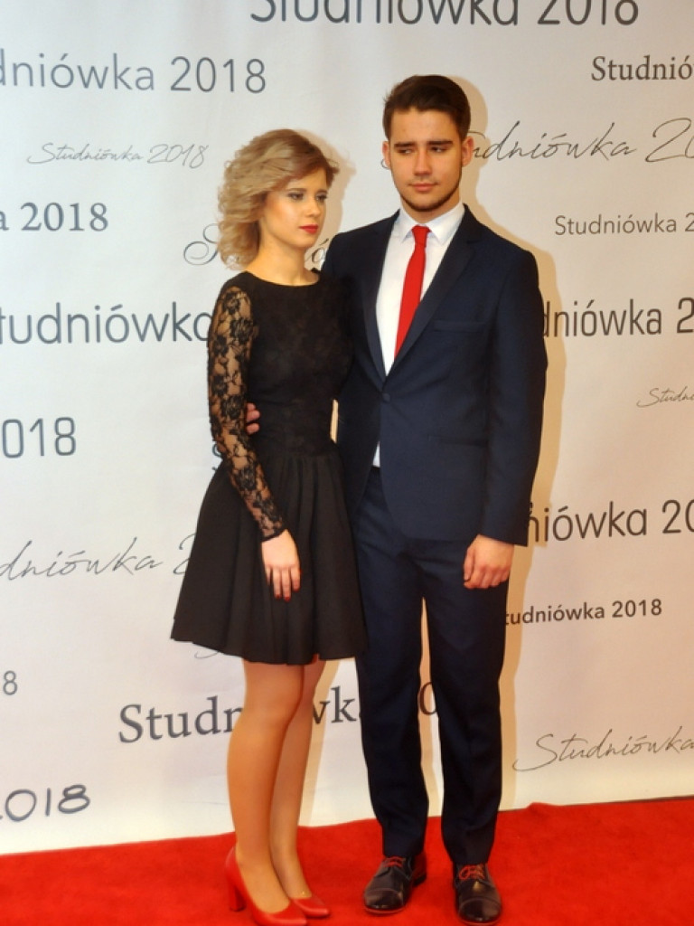 Studniówka I Liceum Ogólnokształcącego im. ONZ (FOTO, VIDEO)