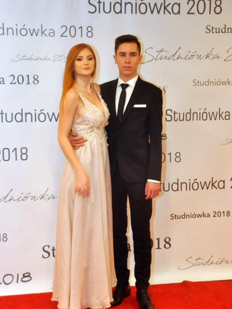 Studniówka I Liceum Ogólnokształcącego im. ONZ (FOTO, VIDEO)