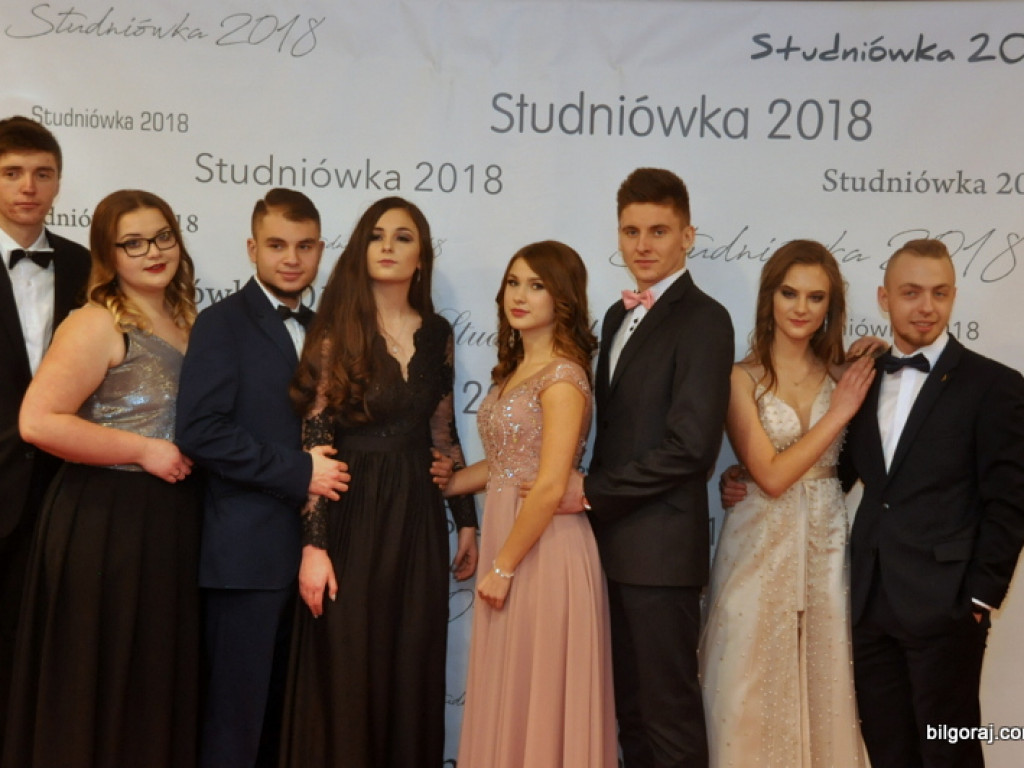 Studniówka I Liceum Ogólnokształcącego im. ONZ (FOTO, VIDEO)