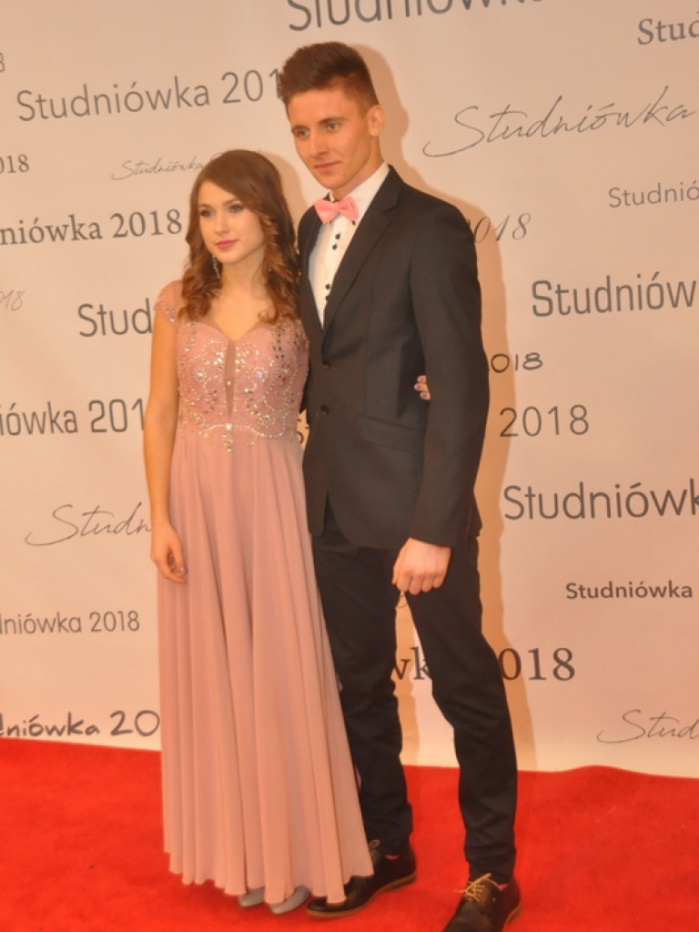 Studniówka I Liceum Ogólnokształcącego im. ONZ (FOTO, VIDEO)