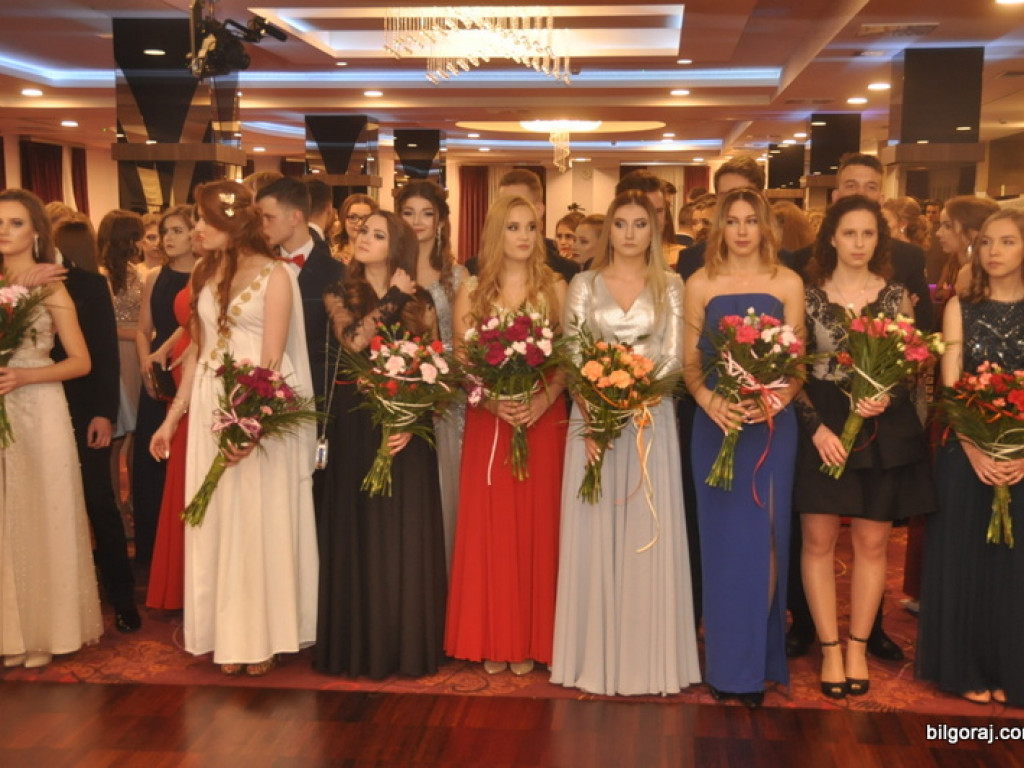 Studniówka I Liceum Ogólnokształcącego im. ONZ (FOTO, VIDEO)