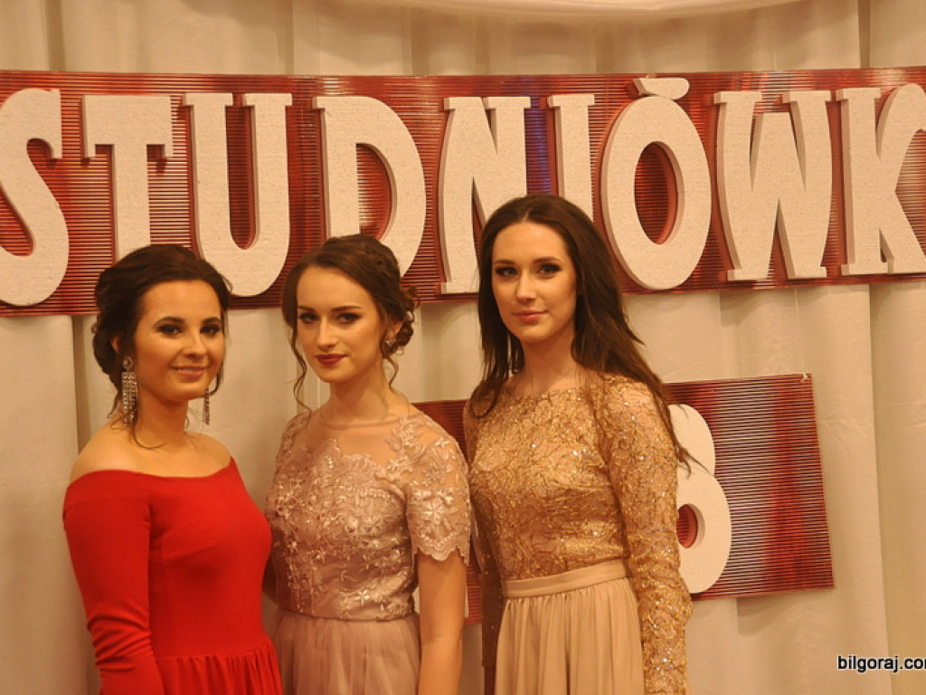 Studniówka I Liceum Ogólnokształcącego im. ONZ (FOTO, VIDEO)
