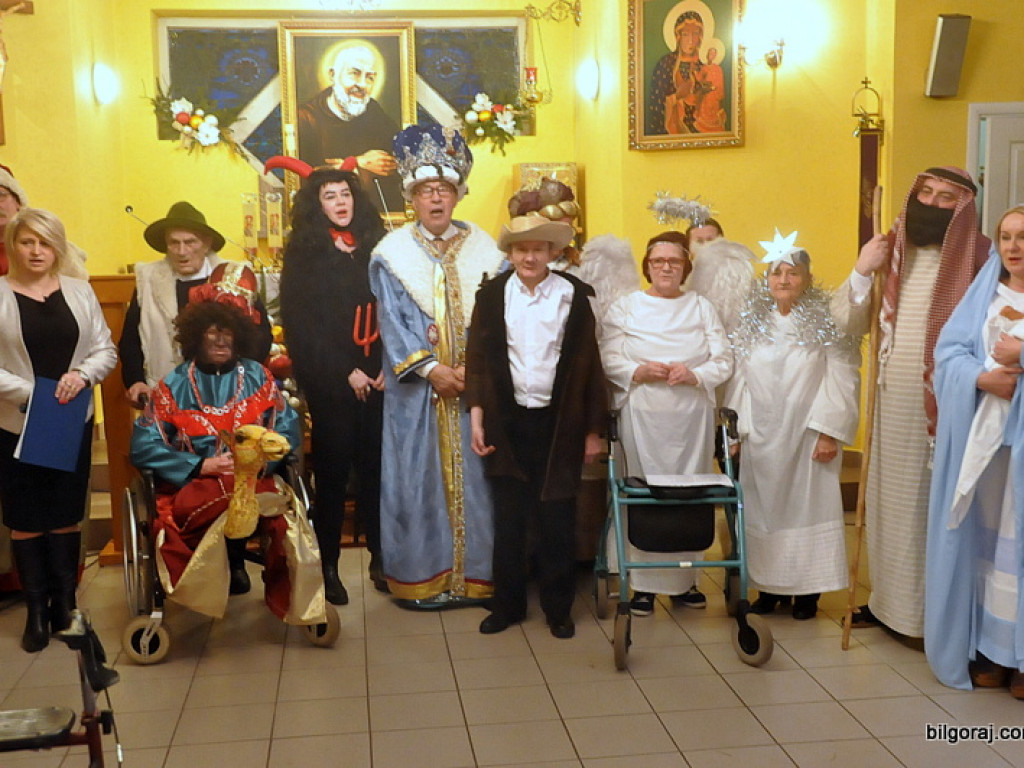 Jasełka w DPS dla Kombatantów. Wśród aktorów pensjonariusze, personel i kapelan (FOTO)