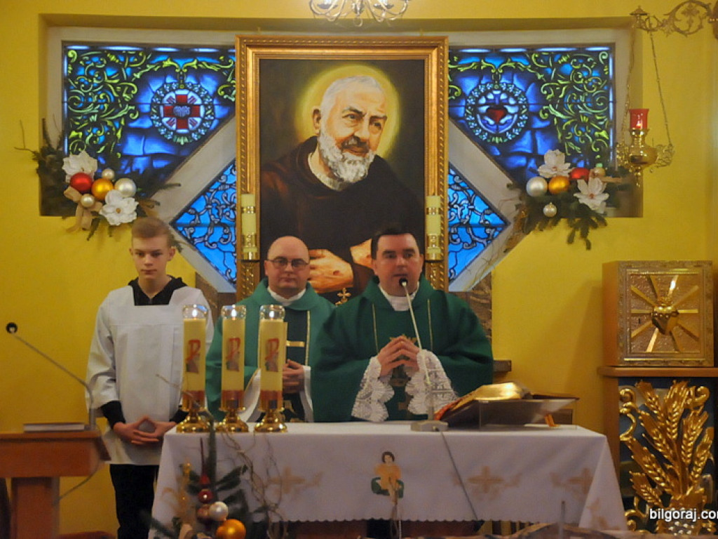 Jasełka w DPS dla Kombatantów. Wśród aktorów pensjonariusze, personel i kapelan (FOTO)