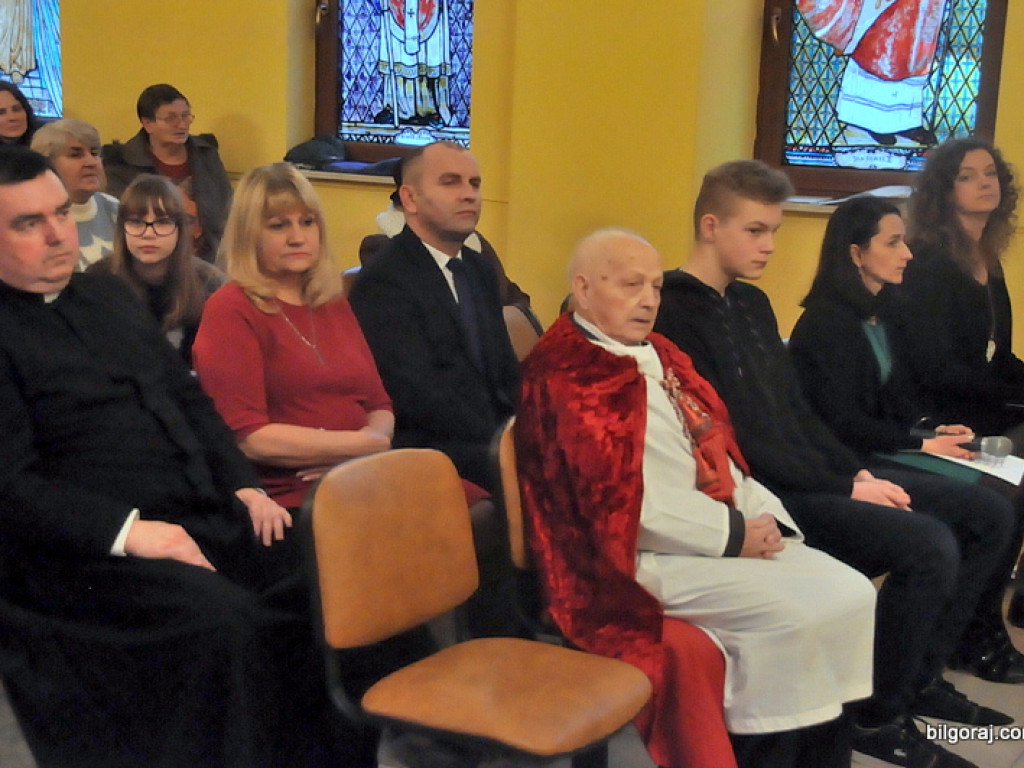 Jasełka w DPS dla Kombatantów. Wśród aktorów pensjonariusze, personel i kapelan (FOTO)