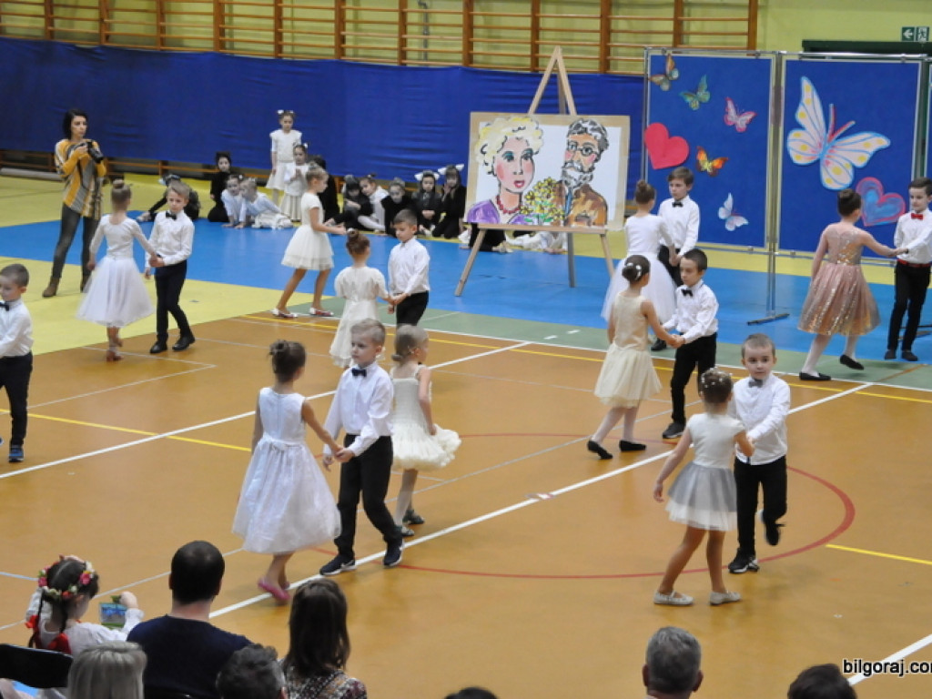 Koncert karnawałowy wychowanków MDK Biłgoraj (FOTO)