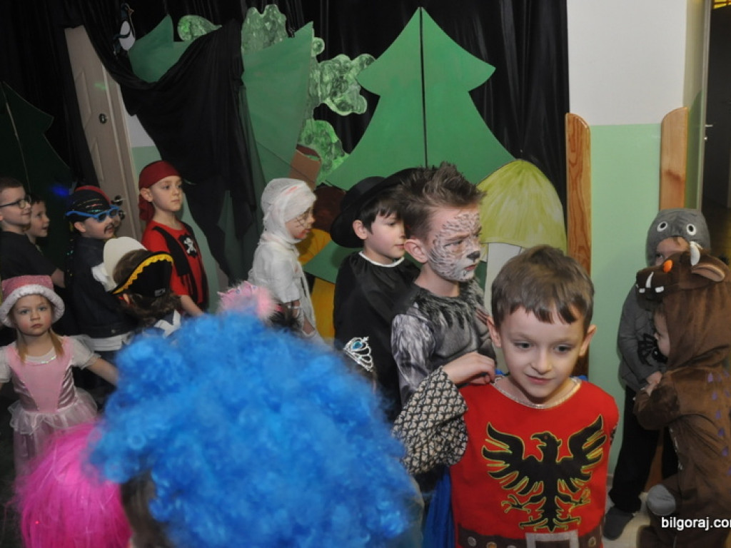 Bal karnawałowy w Samorządowym Przedszkolu Nr 2 (FOTO)