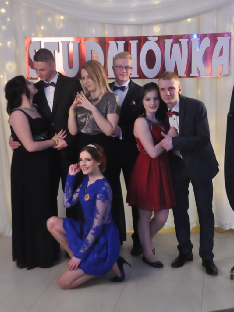Studniówka Regionalnego Centrum Edukacji Zawodowej (FOTO, VIDEO)