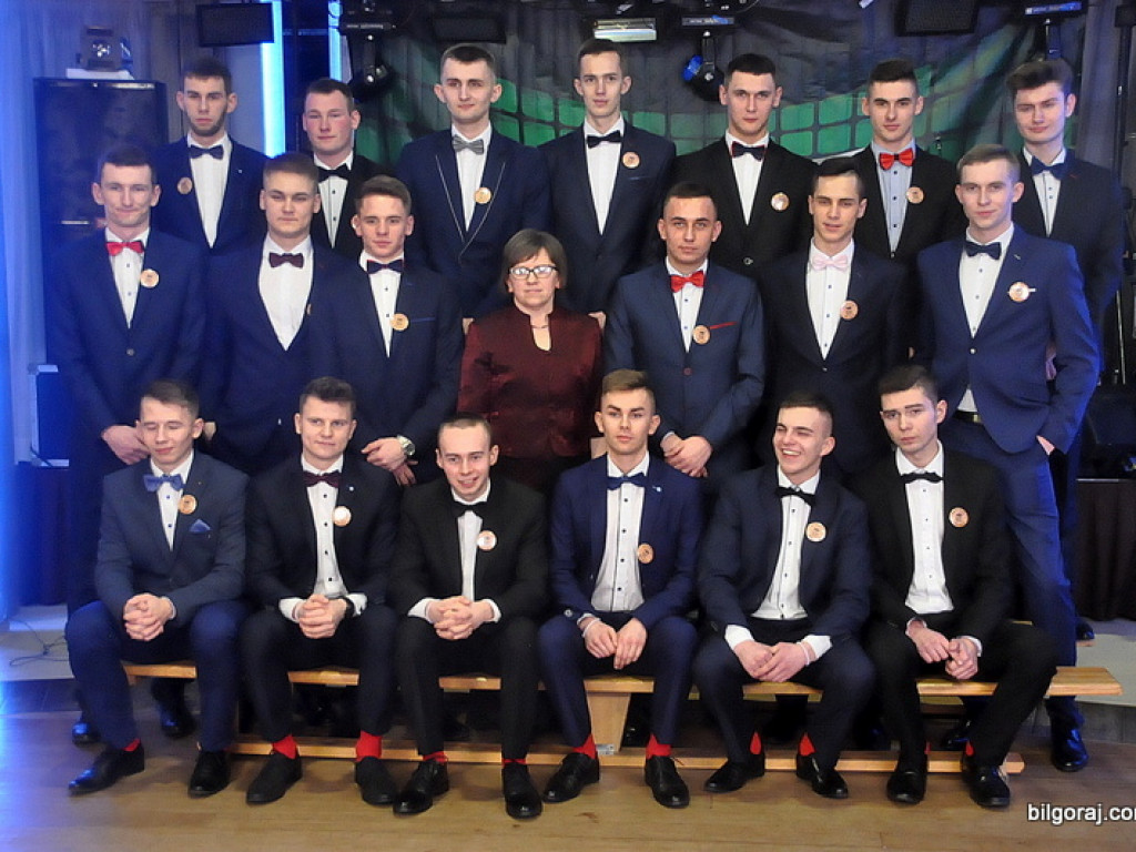 Studniówka Regionalnego Centrum Edukacji Zawodowej (FOTO, VIDEO)