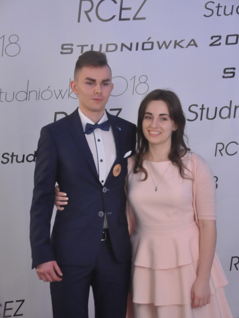 Studniówka Regionalnego Centrum Edukacji Zawodowej (FOTO, VIDEO)