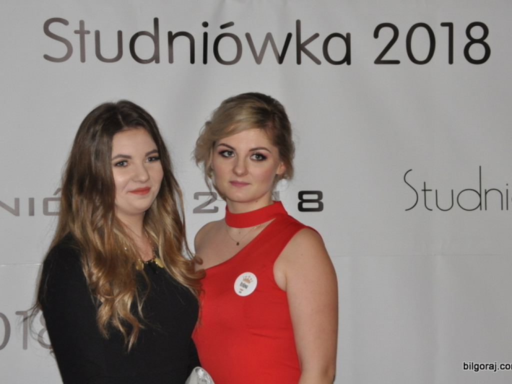 Studniówka uczniów Katolickiego Liceum Ogólnokształcącego (FOTO)