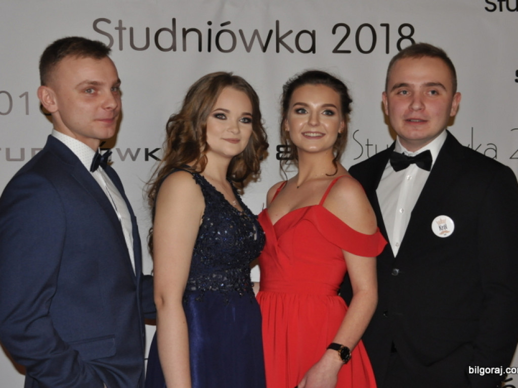 Studniówka uczniów Katolickiego Liceum Ogólnokształcącego (FOTO)
