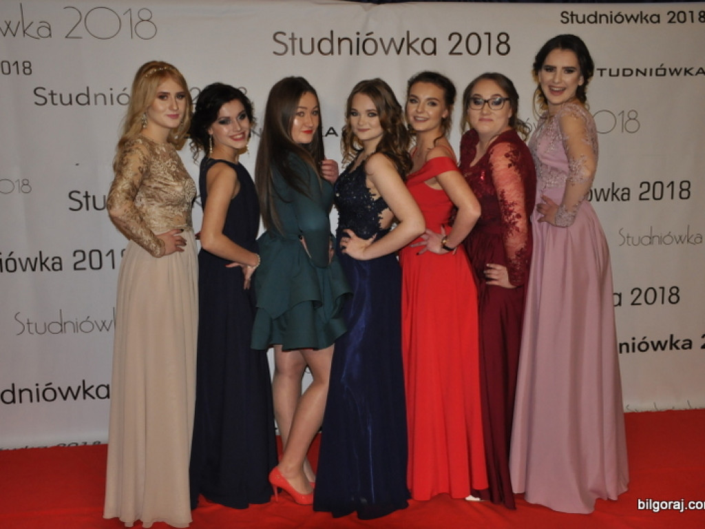 Studniówka uczniów Katolickiego Liceum Ogólnokształcącego (FOTO)