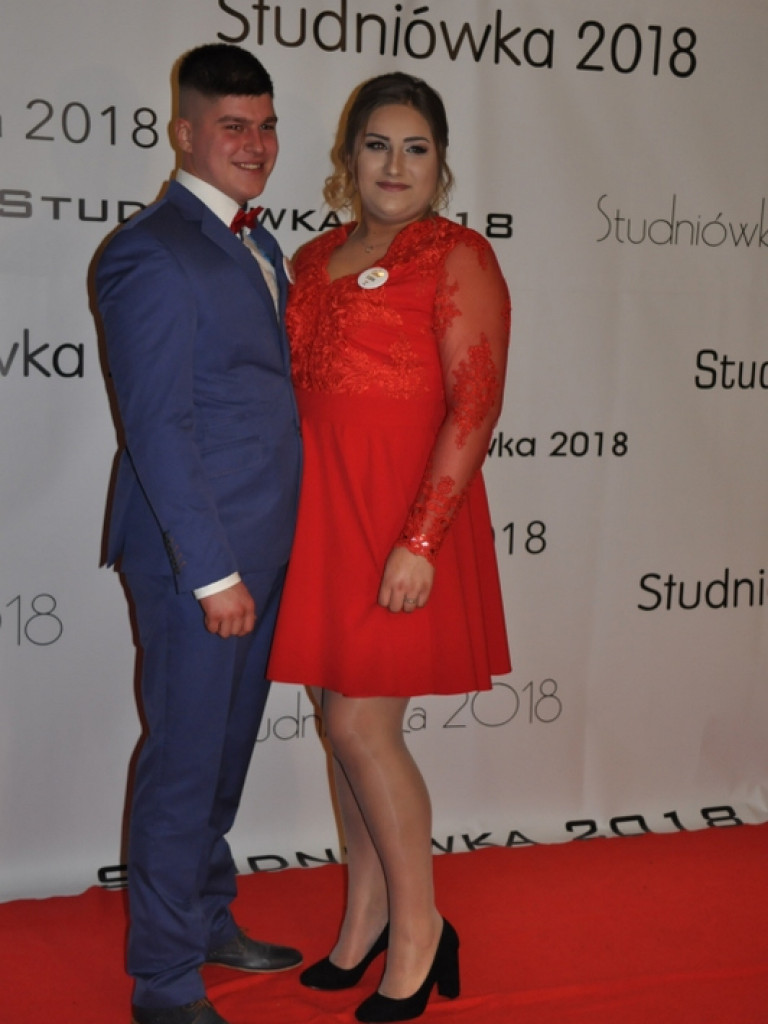 Studniówka uczniów Katolickiego Liceum Ogólnokształcącego (FOTO)