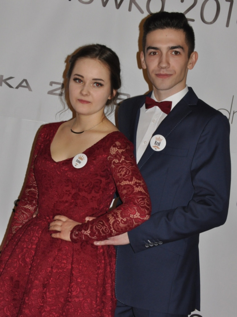 Studniówka uczniów Katolickiego Liceum Ogólnokształcącego (FOTO)