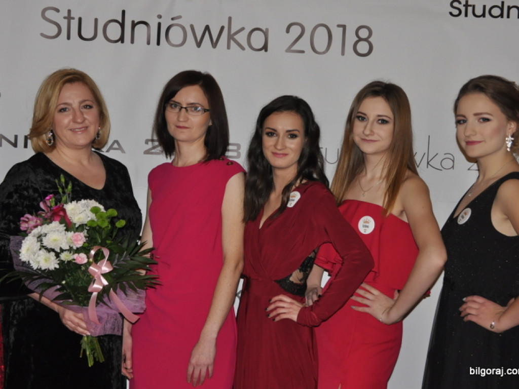 Studniówka uczniów Katolickiego Liceum Ogólnokształcącego (FOTO)