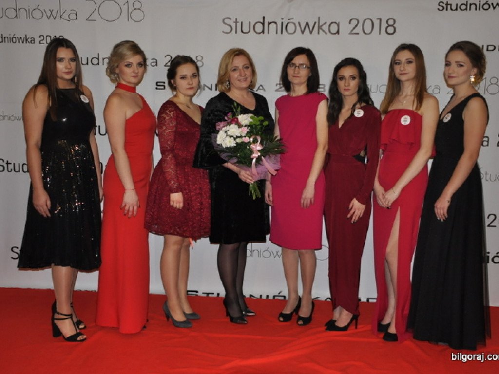 Studniówka uczniów Katolickiego Liceum Ogólnokształcącego (FOTO)