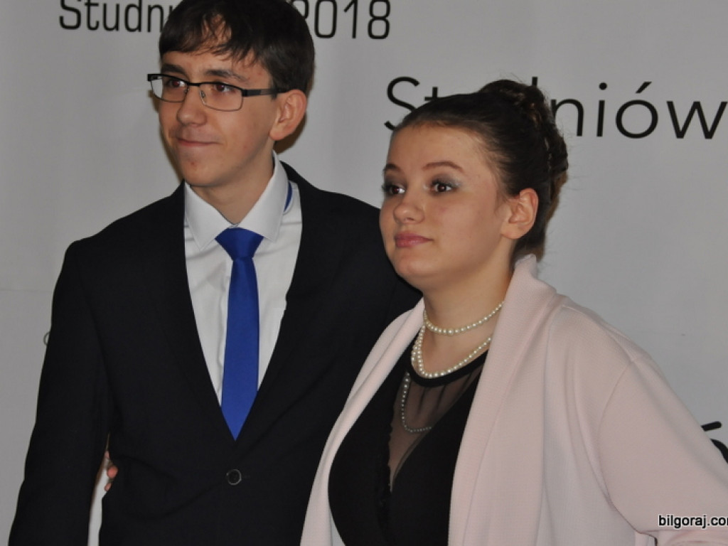 Studniówka uczniów Katolickiego Liceum Ogólnokształcącego (FOTO)
