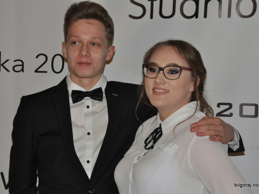 Studniówka uczniów Katolickiego Liceum Ogólnokształcącego (FOTO)