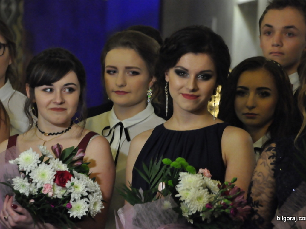 Studniówka uczniów Katolickiego Liceum Ogólnokształcącego (FOTO)