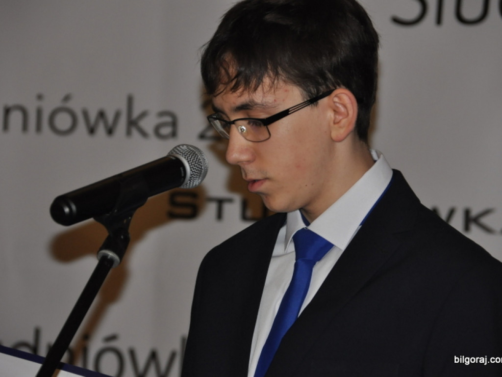 Studniówka uczniów Katolickiego Liceum Ogólnokształcącego (FOTO)