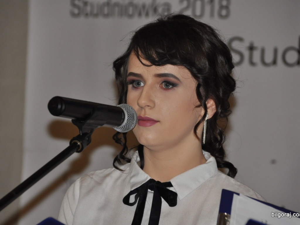 Studniówka uczniów Katolickiego Liceum Ogólnokształcącego (FOTO)