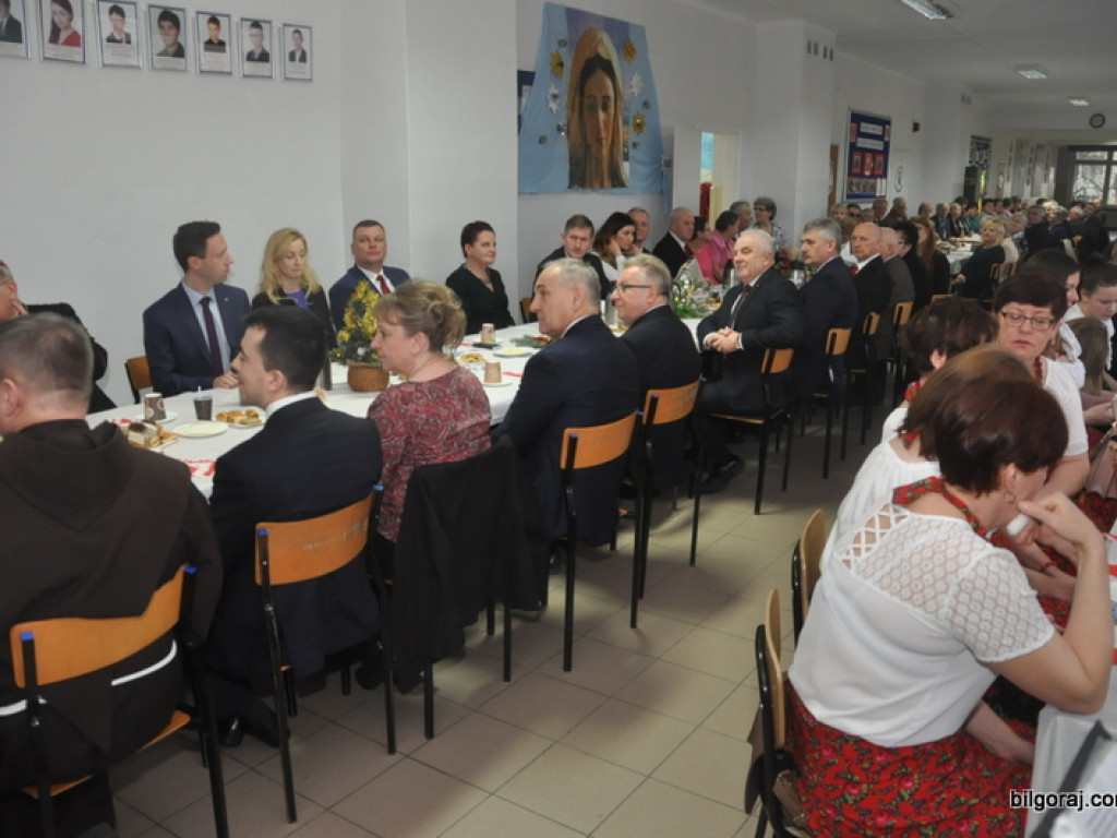 Spotkanie opłatkowe członków i sympatyków Biur Terenowych Radia Maryja (FOTO)