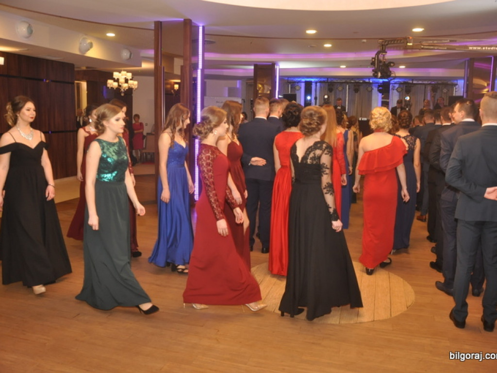 Studniówka ZSZiO (FOTO, VIDEO)