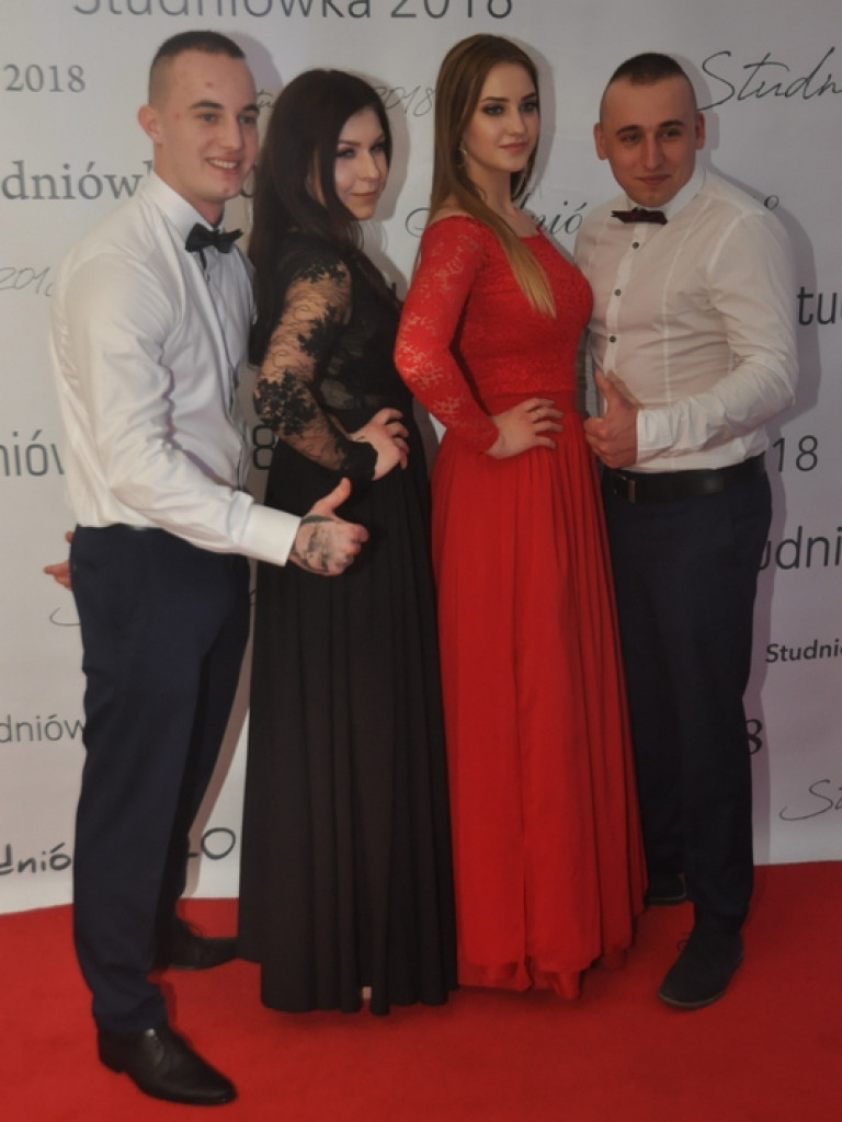 Studniówka ZSZiO (FOTO, VIDEO)