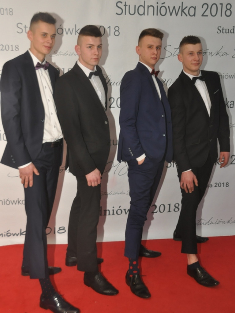 Studniówka ZSZiO (FOTO, VIDEO)