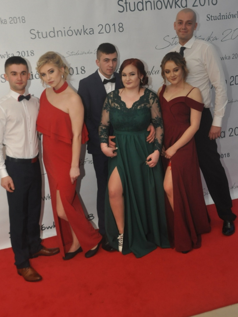 Studniówka ZSZiO (FOTO, VIDEO)