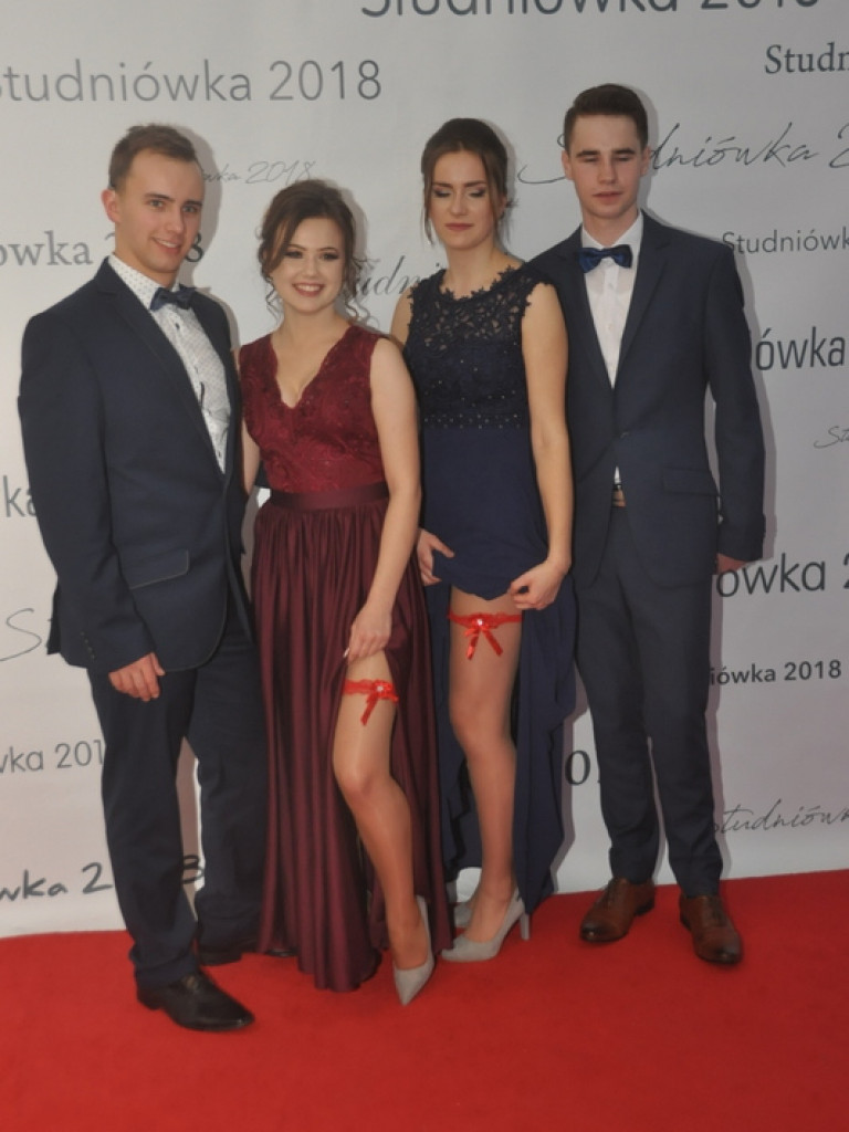 Studniówka ZSZiO (FOTO, VIDEO)