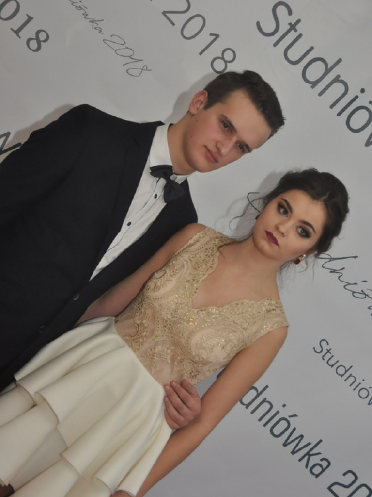 Studniówka ZSZiO (FOTO, VIDEO)