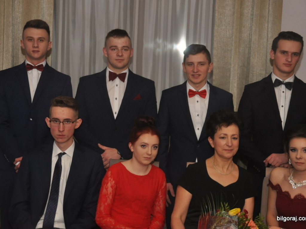 Studniówka ZSZiO (FOTO, VIDEO)