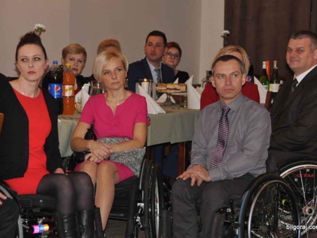 15-lecie biłgorajskiego Stowarzyszenia Integracyjno - Rehabilitacyjnego Osób Niepełnosprawnych (FOTO)
