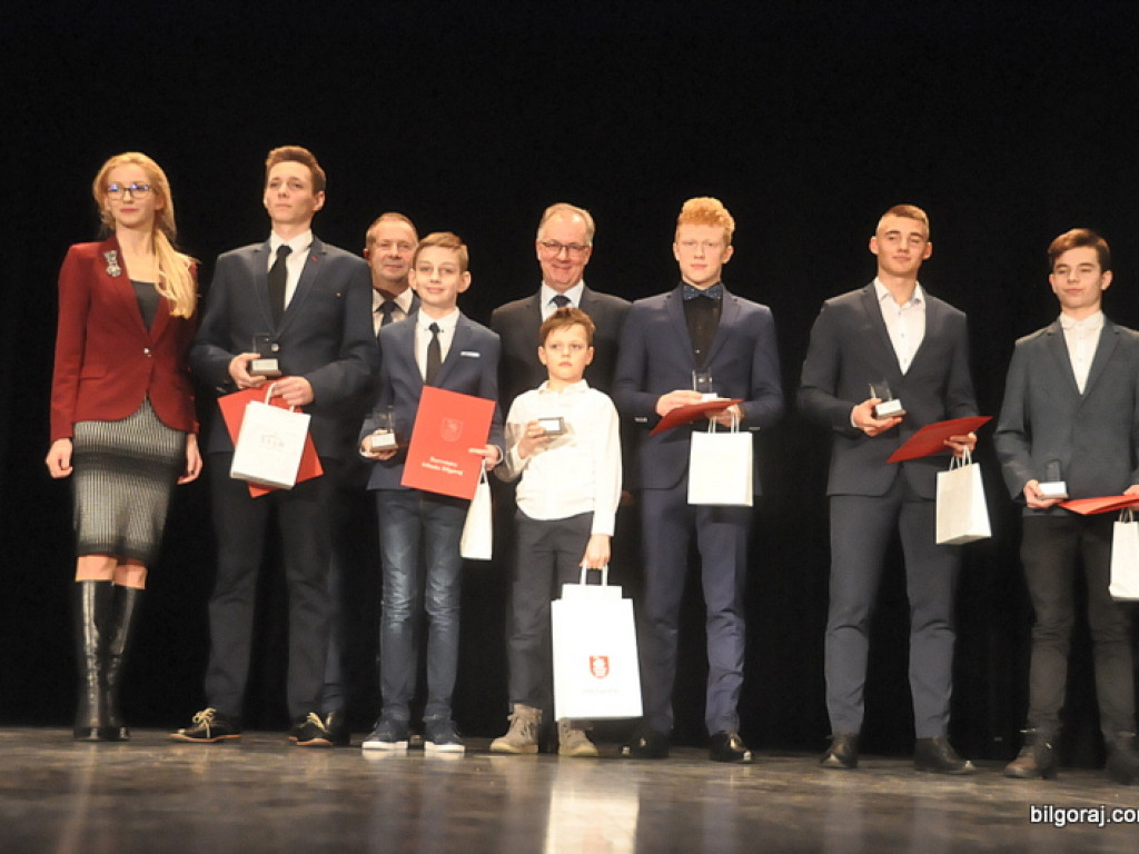 Podsumowanie roku 2017 w sporcie i kulturze (FOTO, WYNIKI)