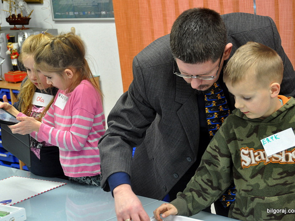 Przedstawiciele Urzędu Komunikacji Elektronicznej uczyli podstaw kodowania (FOTO)