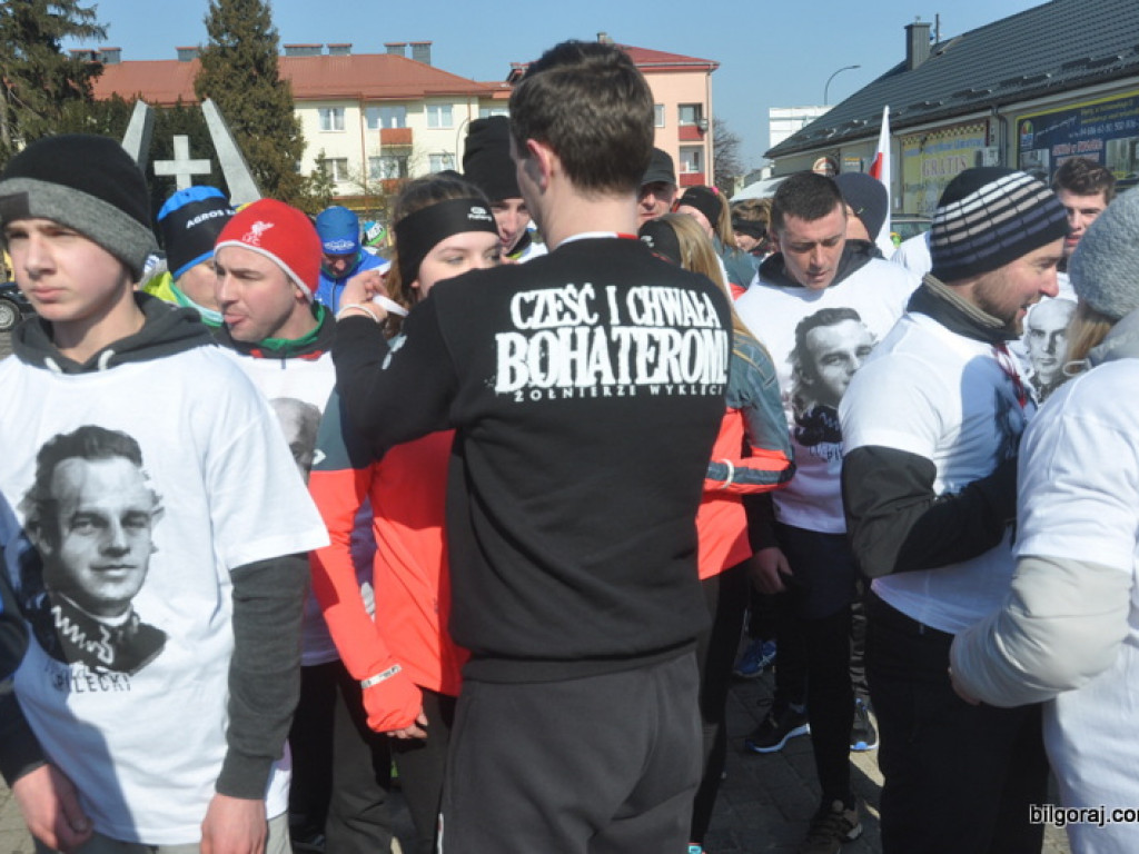 Tropem Niezłomnych Wilków (FOTO)