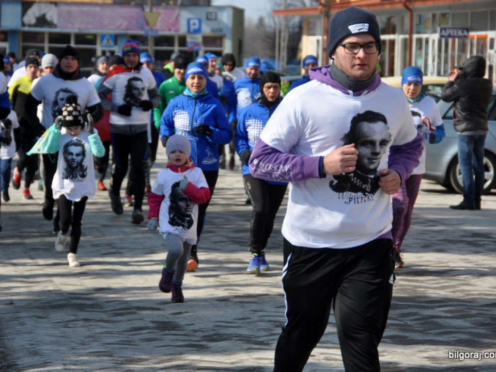 Tropem Niezłomnych Wilków (FOTO)