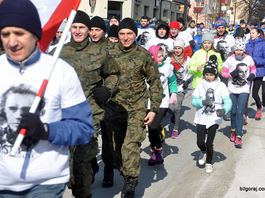 Tropem Niezłomnych Wilków (FOTO)
