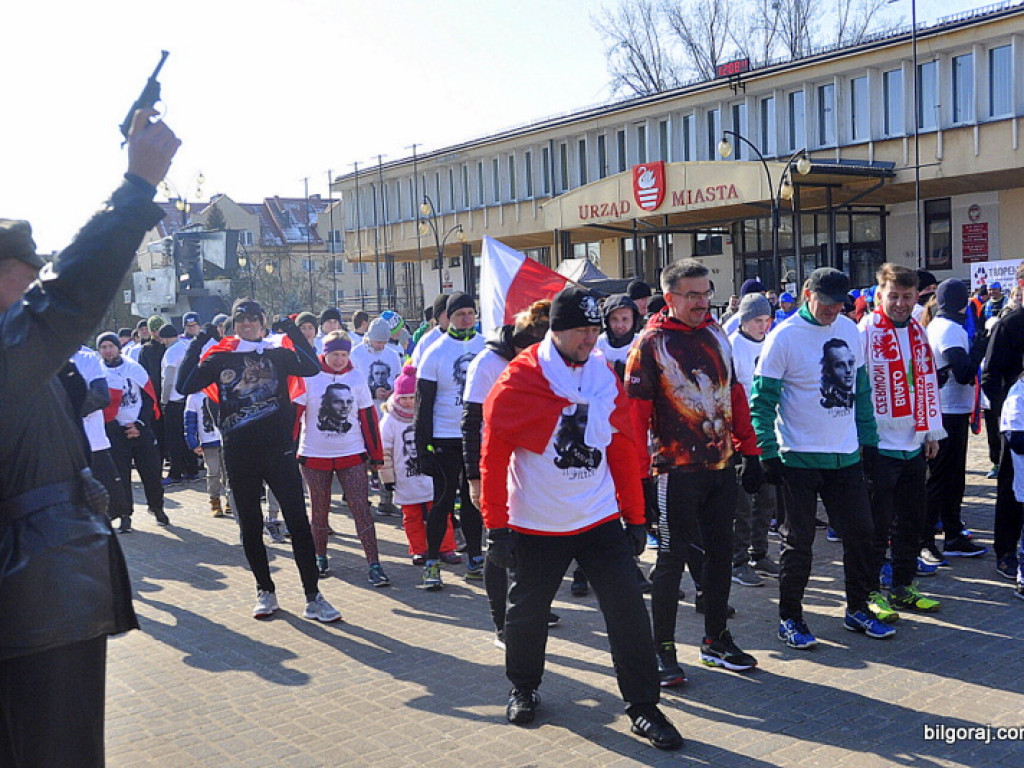 Tropem Niezłomnych Wilków (FOTO)