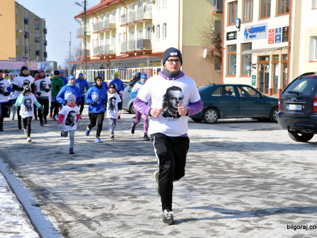 Tropem Niezłomnych Wilków (FOTO)