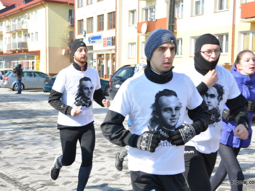 Tropem Niezłomnych Wilków (FOTO)