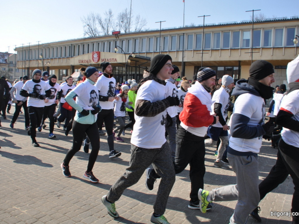 Tropem Niezłomnych Wilków (FOTO)