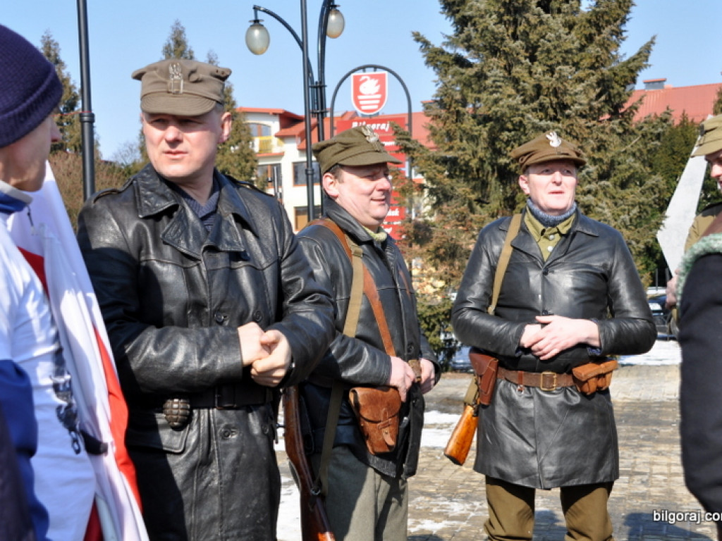 Tropem Niezłomnych Wilków (FOTO)