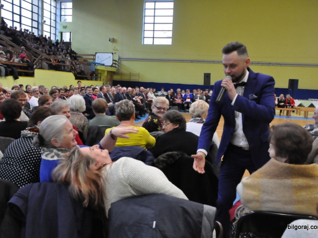 Powiatowy dzień kobiet w Biłgoraju (FOTO)