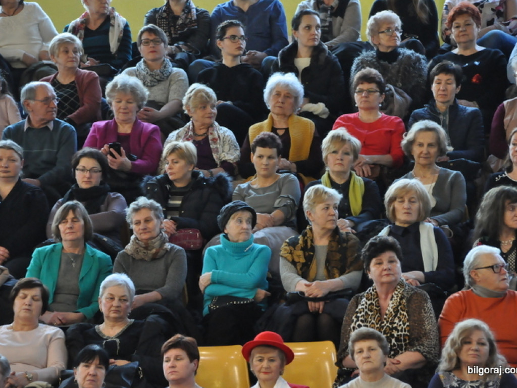 Powiatowy dzień kobiet w Biłgoraju (FOTO)
