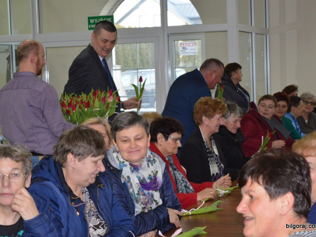 Kulinarny dzień kobiet w Obszy (FOTO)